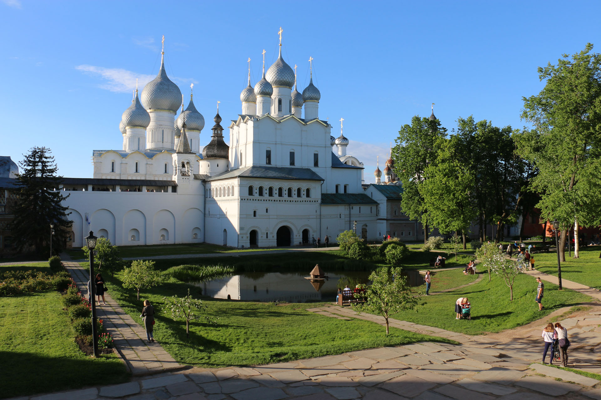 Ростов Великий ярославский. Самые красивые места одного из древнейших  городов. Золотое кольцо России. Достопримечательности (видео) | Хаус-ТВ